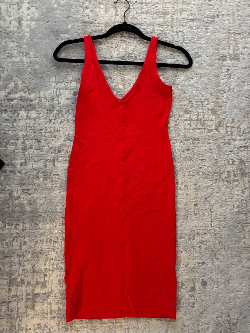 Forever 21 Red V-Neck Midi Bodycon Dress
